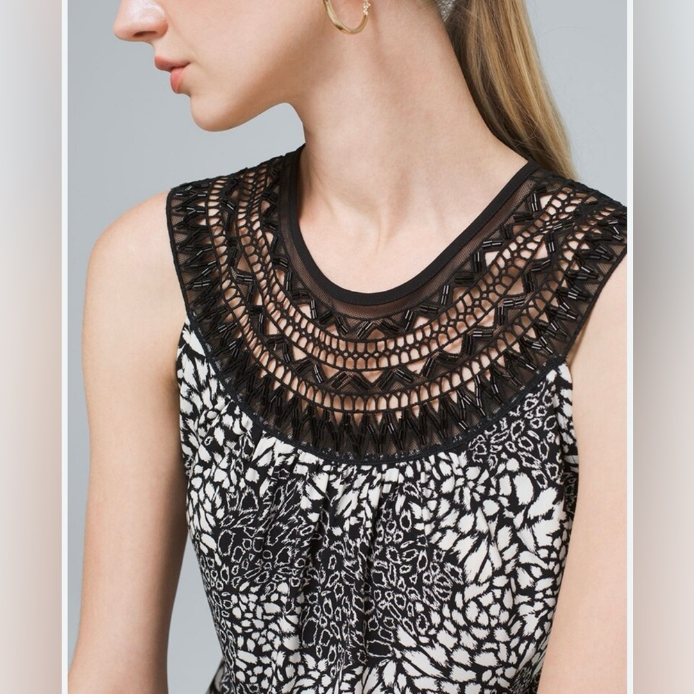 White House black market women’s size medium lace‎ top blouse